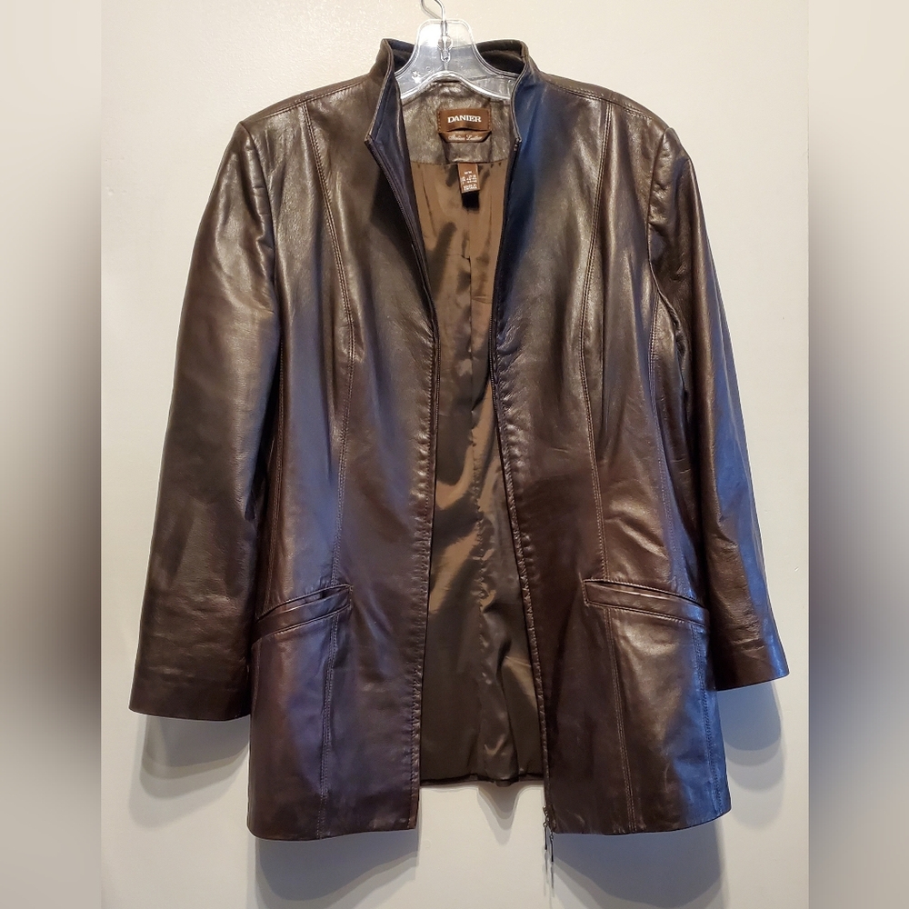 40. Danier Italian Leather Chocolate Brown Jacket